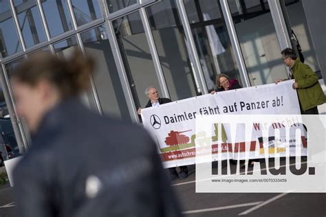 Hauptversammlung Daimler Ag Protest Deu Deutschland Berlin