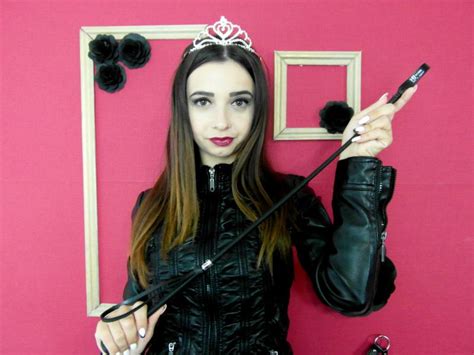 Young Mistress Live On Cam Ready To Humiliate You