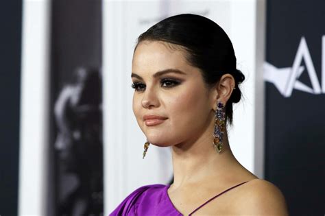 Selena Gomez Graciously Thanks Her ‘idol’ At Afi Awards For Making Her ‘feel Seen And Heard’