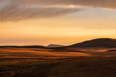 Montana Prairie Montana Plain Evening Light Fuji Color
