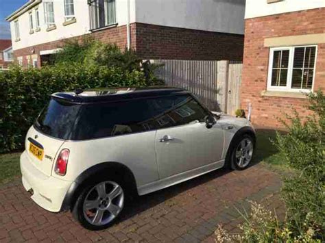 Mini 2005 Cooper S White Jcw John Cooper Works Body Kit Car For Sale