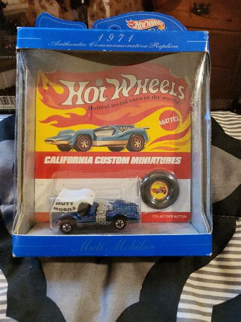 Hot Wheels Th Anniversary Mutt Mobile Authentic Commemorative My Xxx Hot Girl