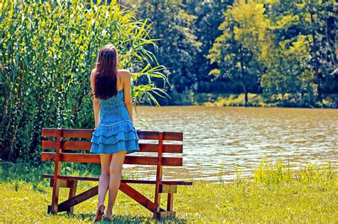 free picture girl blue dress standing bench lake