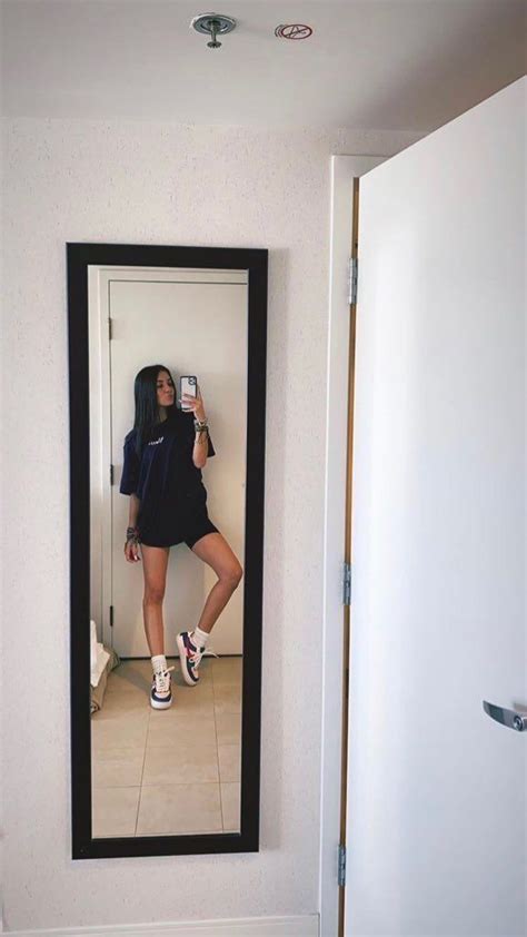 Pin De Rachel Vallejo Em Sabiii ️ Em 2020 Selfie Espelho Fotos No