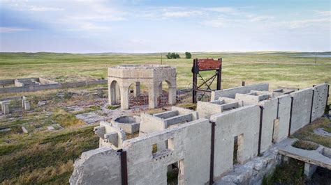 Ruins Of Potash Plant In Antioch Nebraska Stock Photo Image Of Pump