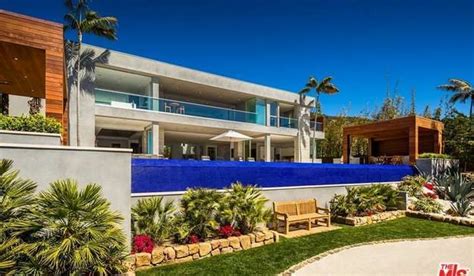 279 Million Newly Built Contemporary Mansion In Malibu Ca Homes Of