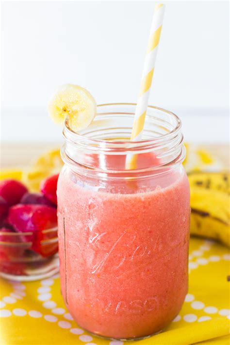 What Are The Ingredients For A Strawberry Banana Smoothie Banana