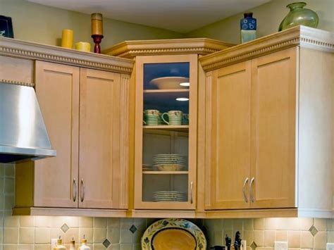 Corner Kitchen Cabinets Pictures Options Tips And Ideas Hgtv