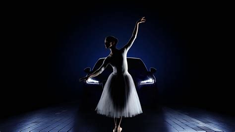 Download Wallpaper 2560x1440 Ballerina Car Girl Lights