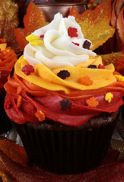 18 Best Fall Flavored Cupcakes And Decorating Ideas Recipes For Easy