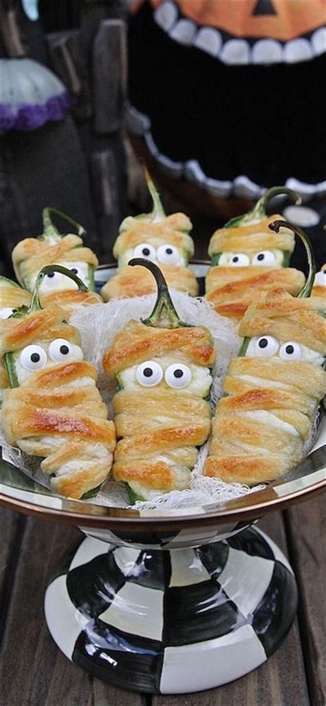 20 Halloween Food Decoration Ideas - Feed Inspiration