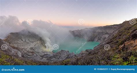 Indonesia Kawah Ijen Volcano Craterkawah Ijen Is Famous Place