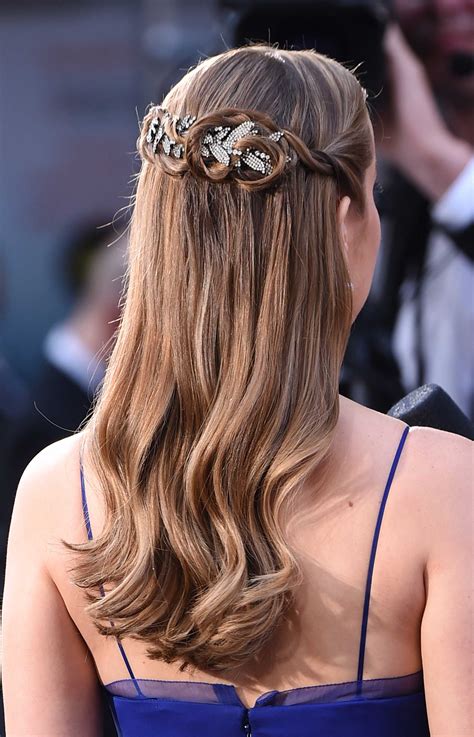 Hairstyle For Masquerade Ball What Hairstyle Is Best For Me