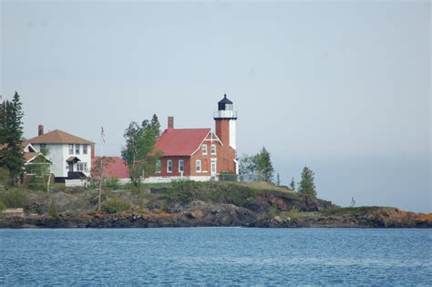 16 Michigan Lighthouses You Should Visit in 2016 - Travel the Mitten