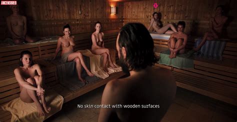 Regina Speiseder Nuda ~30 Anni In Heated A Sauna Session