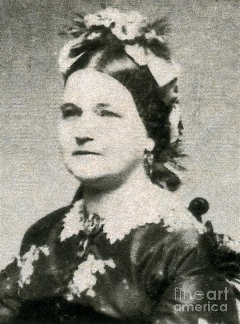 Mary Todd Lincoln First Lady Photograph By Photo Researchers