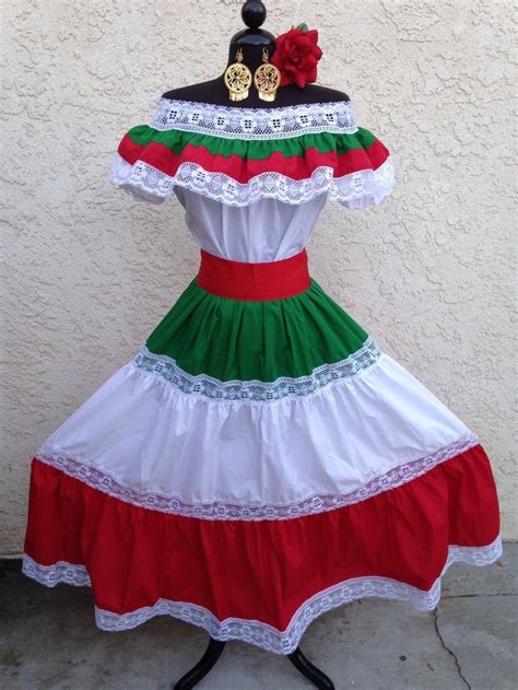 Mexican Fiesta Cinco De Mayowedding Dress Off Shoulder Wruffle 2 Piece Size L Traditional