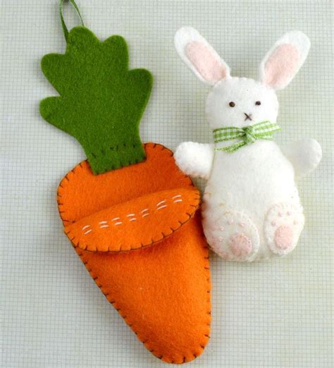 Corinne Lapierre Mini Sewing Kit Bunny In Carrot Bed Etsy Felt