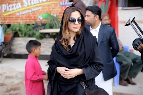 Zara Khan Zara Khan Fashion