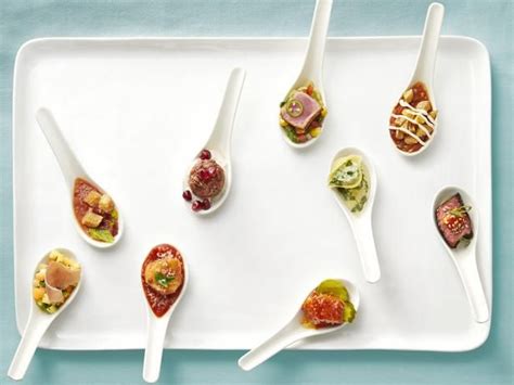 How To Serve All Your Wedding Appetizers On A Spoon Appetizer Bites