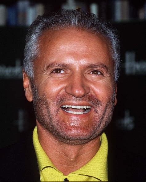 Gianni Versace Gianni Versace 1946 1997 Find A Grave Memorial