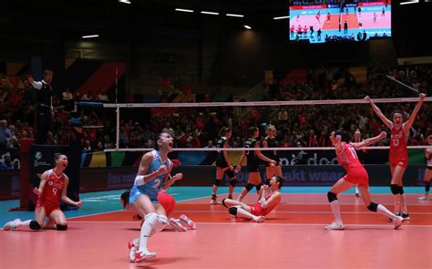 منتخب البرازيل لكرة الطائرة هو ممثل البرازيل الرسمي في رياضة كرة الطائرة. سيدات تركيا لكرة الطائرة يتأهلن لأولمبياد طوكيو بفوزهن على ...