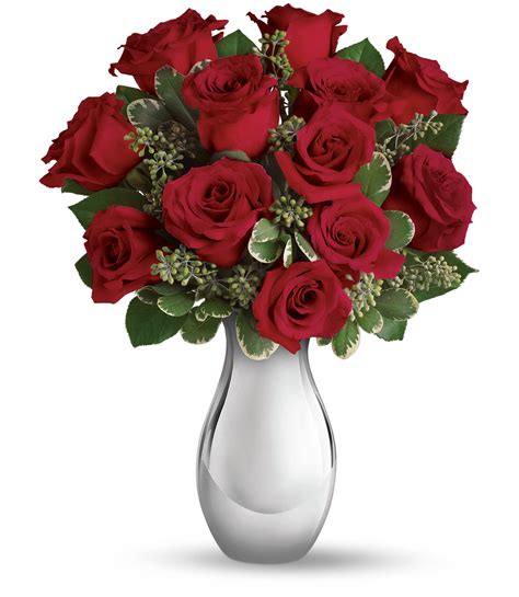 Telefloras True Romance Bouquet With Red Roses In Leavenworth Ks