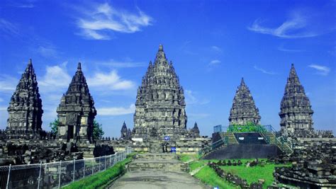 Obyek Wisata Candi Prambanan Yogyakarta Wisata Alam Indonesia