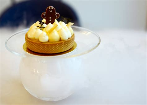 Patisserie Royales Plated Desserts Seem Fit For A Queen Elegantly
