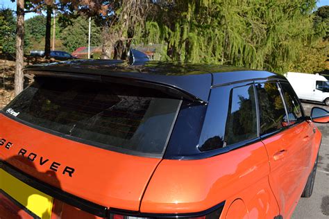 Range Rover Evoque Phoenix Orange Reforma Uk