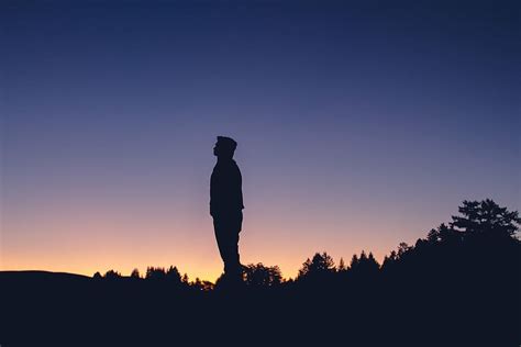 Silhouette Photo Man Standing Sunset Silhouette Guy Dusk Sky