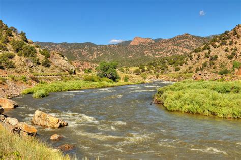 Exploring the CO: 5 Can't-Miss Colorado Attractions