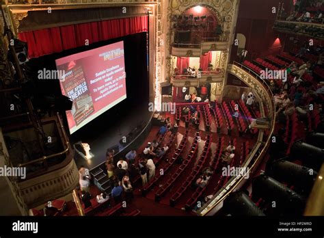 Apollo Theater Harlem Interior Hi Res Stock Photography And Images Alamy