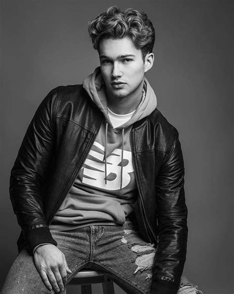 The curly hair fade is the perfect short sides, long top hairstyle for guys with curls or waves. Always gorgeous😍 | Guys and girls, Men's curly hairstyles ...