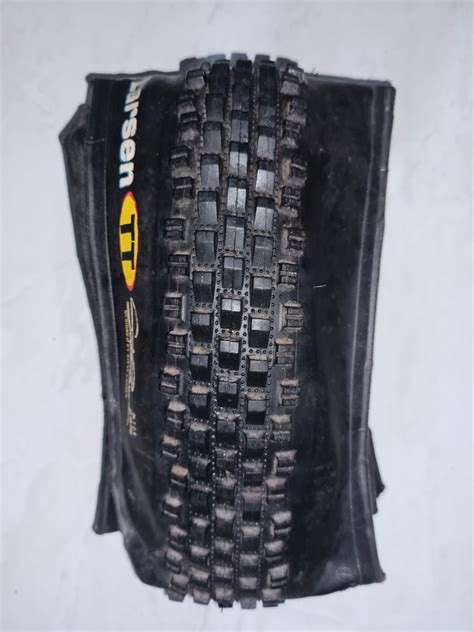 Maxxis Larsen Tt 26 X 20 120 Tpi Mtb Bicycle Folding Tyre Sports