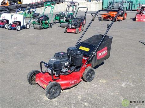 Toro Commercial Push Mower Gas 22in Cut Roller Auction