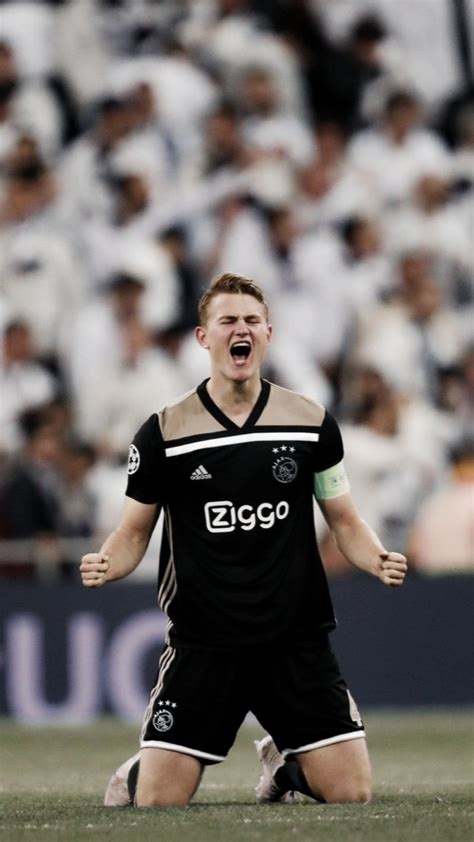 For you to provide a large number of wallpapers every day. Matthijs De Ligt Wallpaper Phone - Ceritas