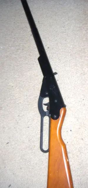 VINTAGE DAISY MODEL 105B BB Gun Toy Rifle W Buck Brand Deer Logo