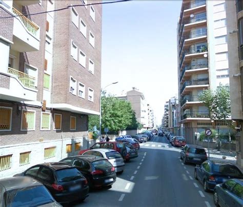 Simple Science: How to Make a Volcano with Kids