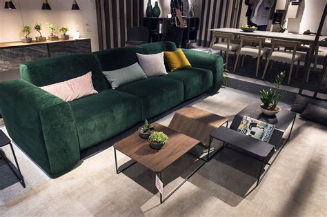 Coffee table designs is the important element need to consider in living room decoration along with sofa and storage cabinets. 25 Creative Coffee Tables Showcasing the Latest Trends