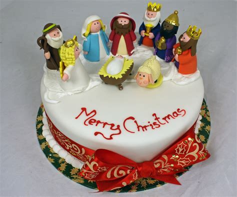 The original cake is for a big pioneer family. Christmas Cakes - Decoration Ideas | Little Birthday Cakes
