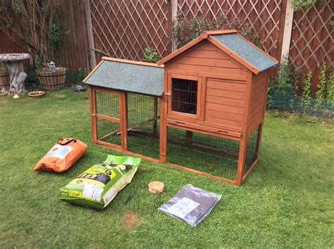6ft Extra Large Manor Rabbit Hutch 2 Hutch Covers 10kg Rabbit Food