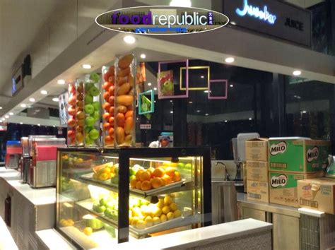 An expansive mall in bandar if you are looking for cheap eats then there are two food courts in 1u: PENABERKALA: Jalan-jalan Cari Makan di Food Republic, One ...