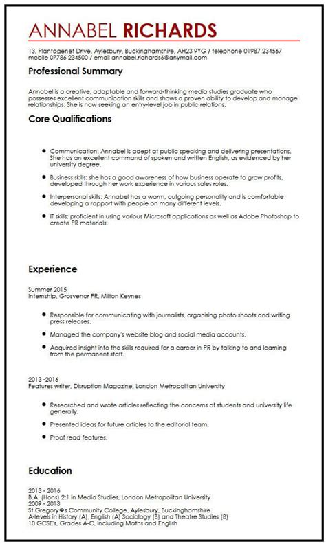 Showcase this information in professional cv format. CV Example for University Students|MyperfectCV