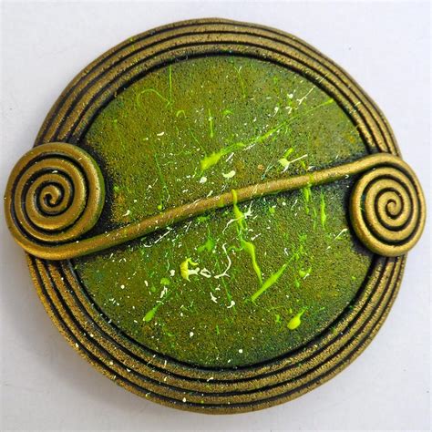 Skaramanda Scroll Pin Green Brooches Pins At Irish On Grand