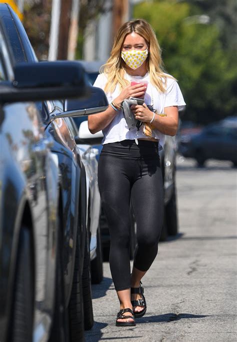 Best of hilary duff is the first greatest hits album by american recording artist hilary duff. HILARY DUFF Leaves a Starbucks in Malibu 08/15/2020 ...