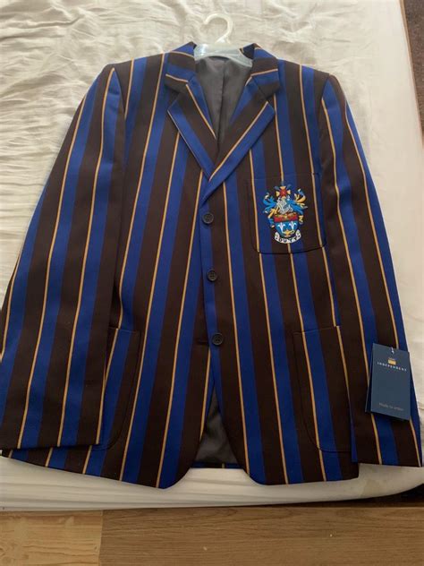New Brentwood Ursuline School Uniform Blazer In Rm15 Ockendon For £74