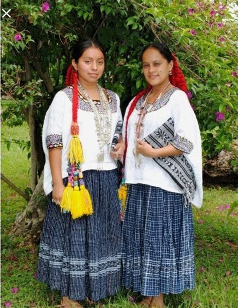 Traje típico de Cobán Alta Verapaz Trajes tipicos de guatemala Traje típico Textiles de