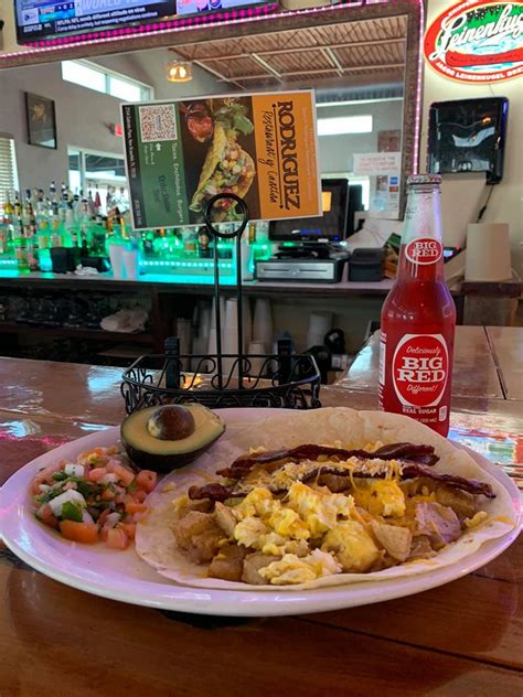 Fast food restaurants are those that offer quick service to the customers and mostly they have minimal table interaction with their customer. Mexican restaurant in New Braunfels, TX | Mexican ...