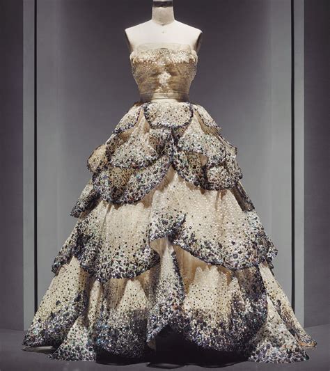 Christian Dior Junon Dressfallwinter 1949 50 Rfashionhistory